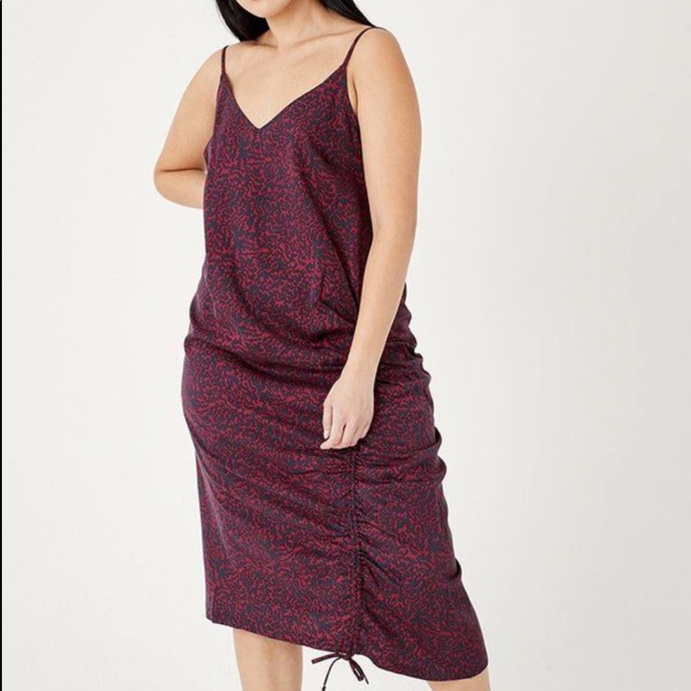 Back beat Co. Aurora Tencel Slip Dress - printed - size Small NWT